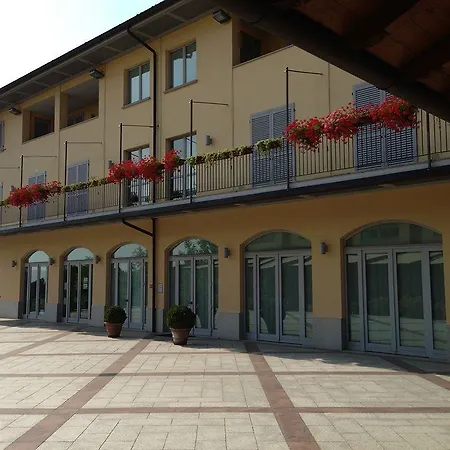Vi. Co. Nel Golf * Usmate Velate